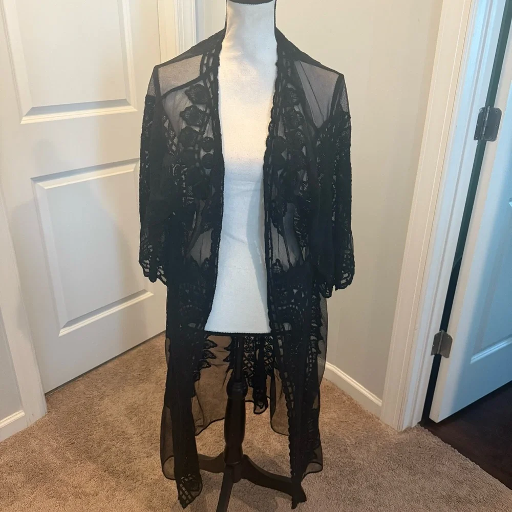 Rachel Zoe Black Lace Cover-Up nwot